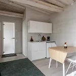 Private Quality Suite, Sauna & Views